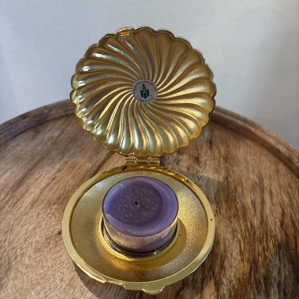 vintage PartyLite Compact Travel Tealight Candle Holder.